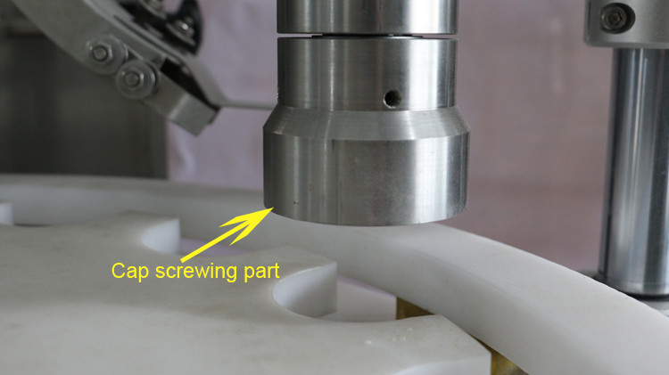 د 5 ګیلن ډکولو ماشین ګرم موم موم ډکولو ماشین sachet اوبه ډکولو سیل کولو ماشین تولید کړئ