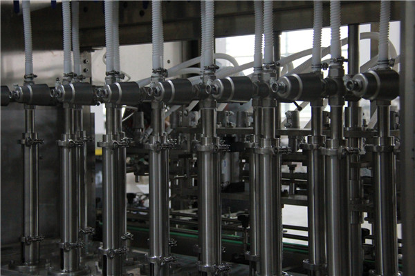 د لوړ ظرفیت کیپسیکم ساس لاین مایع ډکولو ماشین