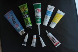 د الټراسونک سیل کولو کاسمیټک ټیوب ډکولو ماشین